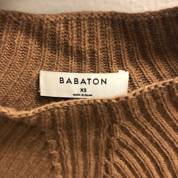 ARITZIA Babaton Chalmers Brown Beige Neutral Sweater in Constant Camel ~ size XS - Picture 7 of 13
